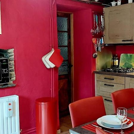 L'Ardoisiere: Jolie Maison Ardennaise. Alle Exterior foto